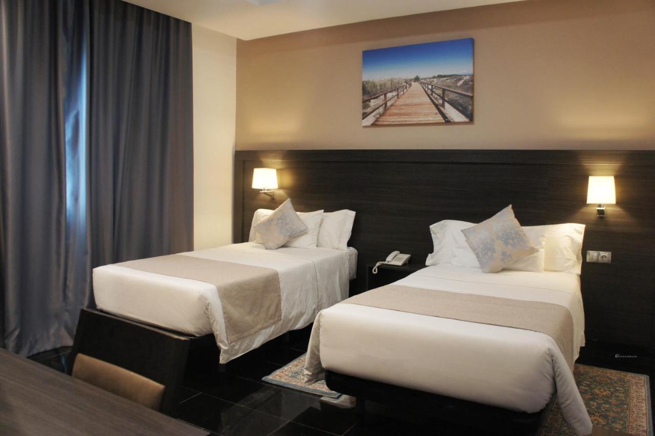 Hotel Tasiast Nouadhibou Exterior photo